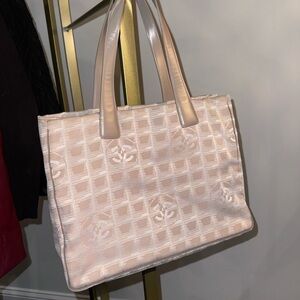 VINTAGE Chanel la ligne tote